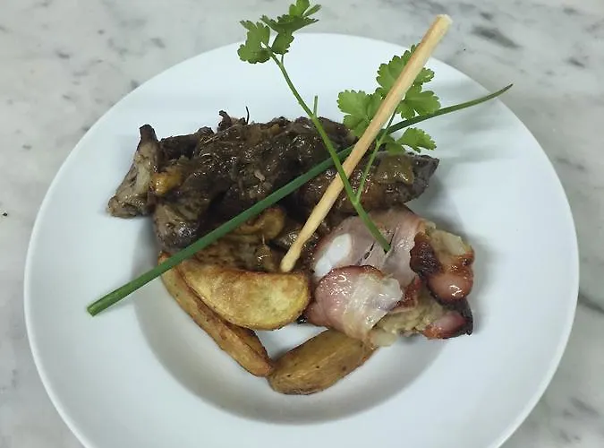 Hotel Restaurant Le Ressac *